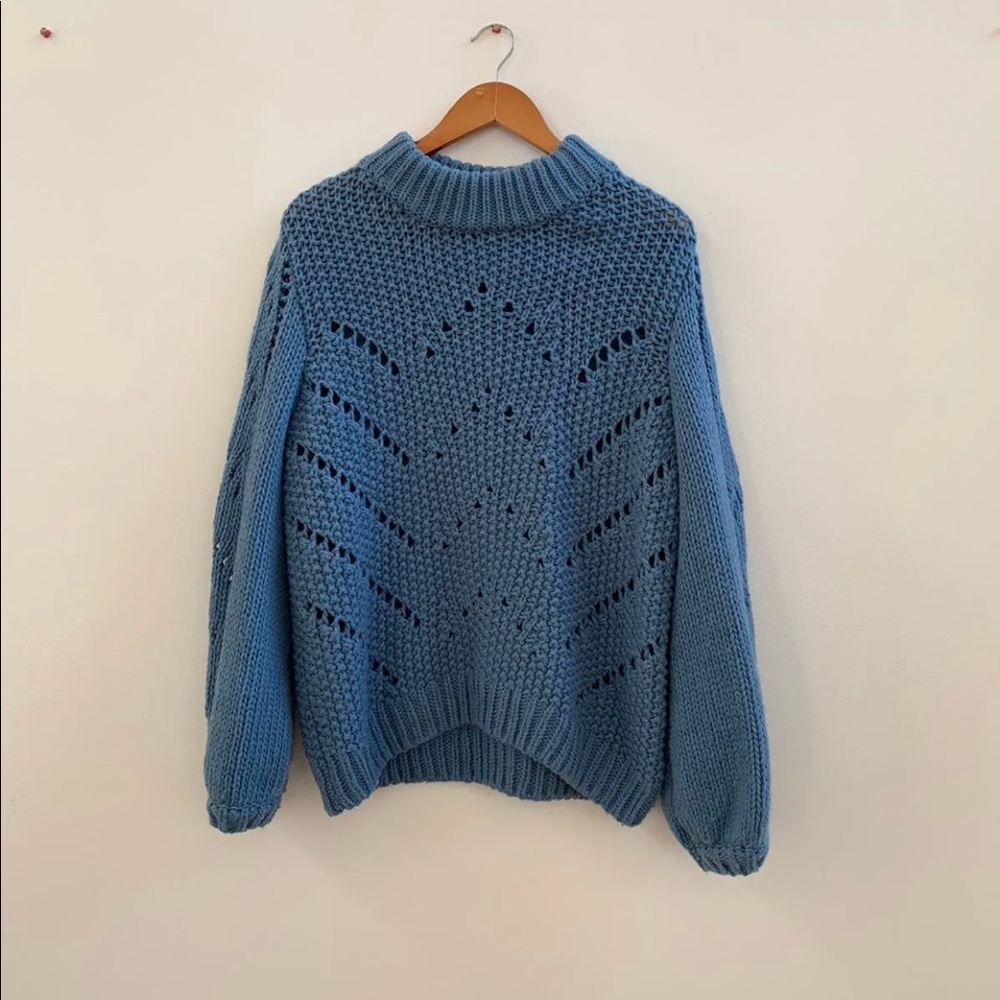 Blue chunky knit sweater